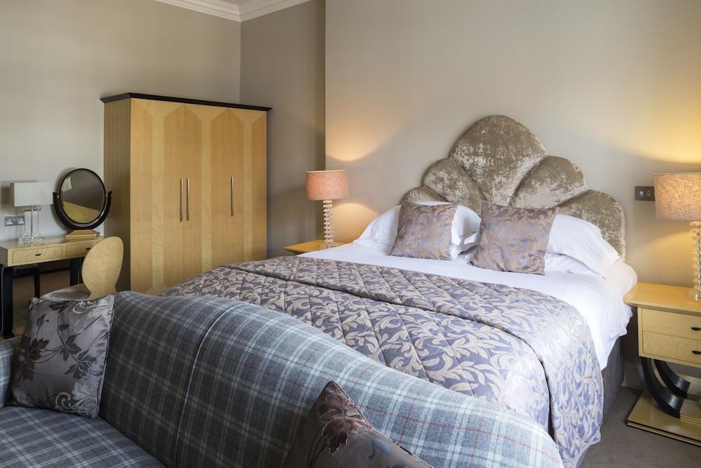 The Kings Arms Hotel Christchurch (Dorset)