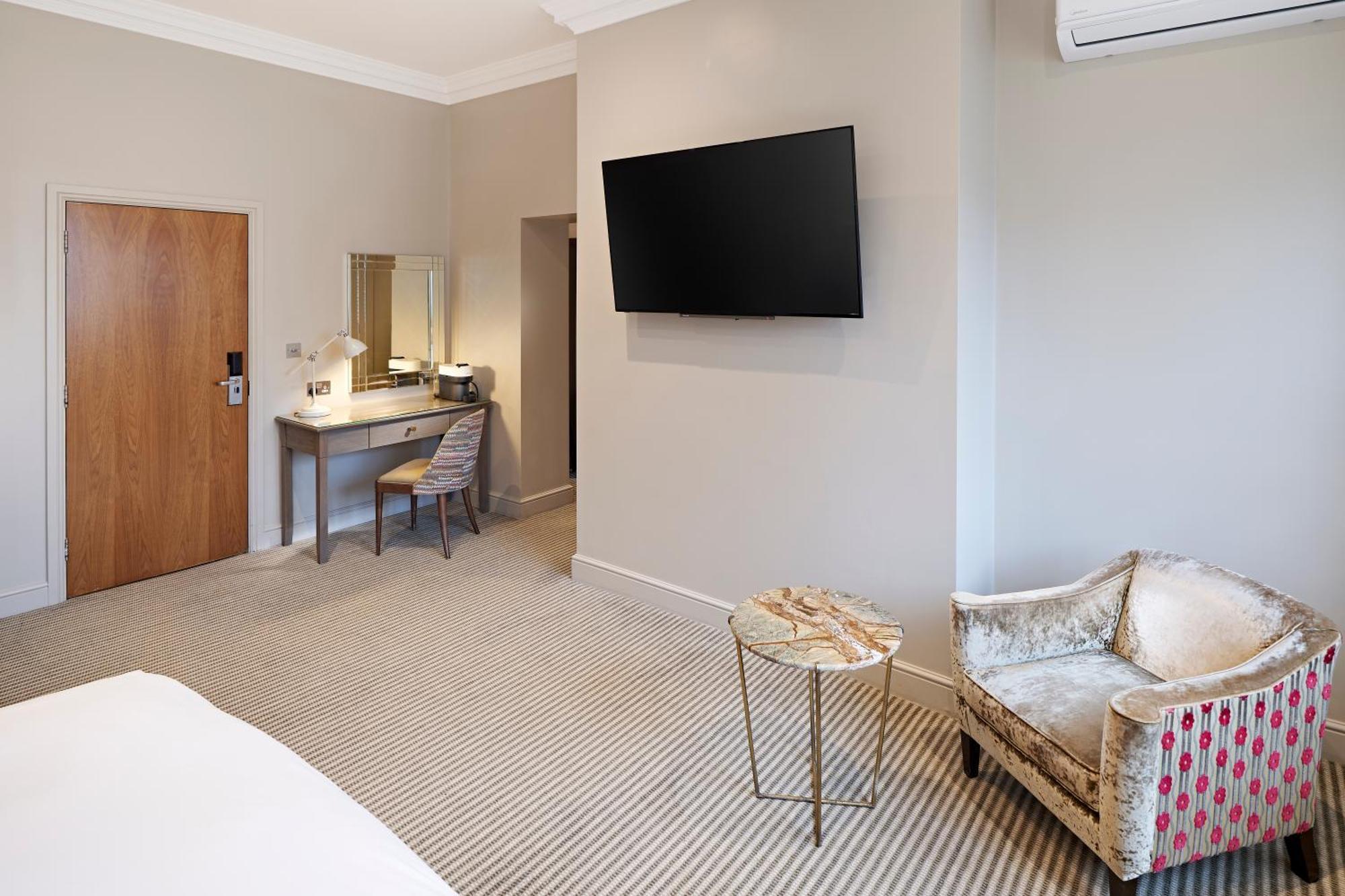 Hotel The Kings Arms 4*