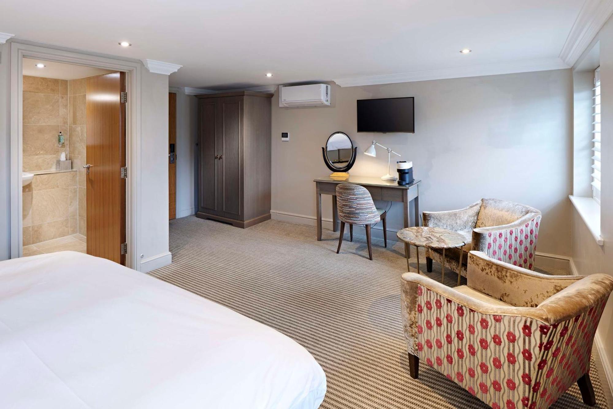Hotel The Kings Arms 4*