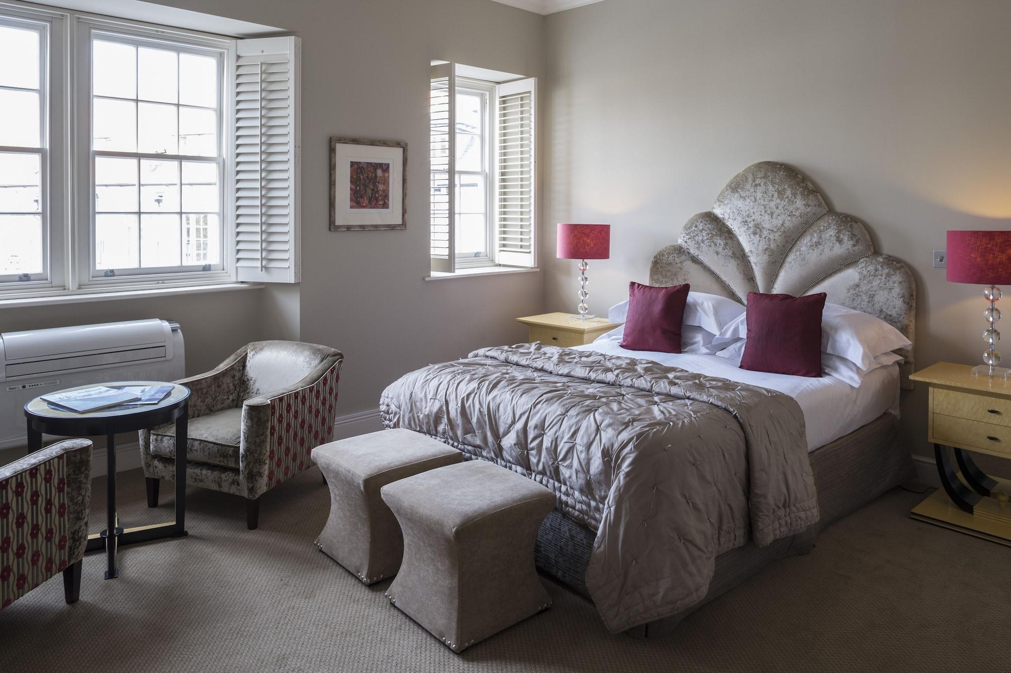 Hotel The Kings Arms 4*